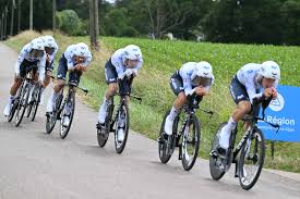 “I’d prefer the traditional mode, taking times on four or five riders” - WorldTour team performance lead doesn't like Tour de France team time trial format
