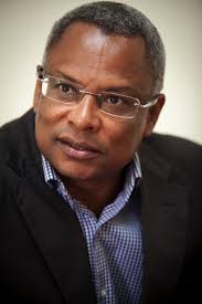 José Maria Neves. Para o primeiro-ministro, Cabo Verde é uma democracia consolidada, no entanto “não há democracias perfeitas: é um ... - 5-Jose-Maria-Neves-Revista-Nos-Genti--682x1024