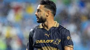 Botafogo encaminha contratação do zagueiro Nathan Silva, do Pumas-MEX