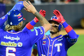 Águilas del Zulia dividen serie inaugural y reciben a Magallanes