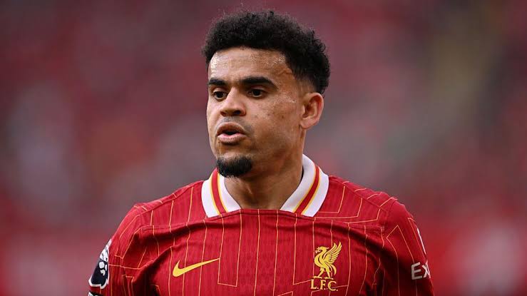 Luis Diaz transfer news: Liverpool tell Barcelona forward is not for sale -  BBC Sport