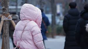 Cod galben de ger în 10 județe. Temperaturile vor scădea până la minus 14 grade | HARTĂ