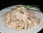 Pastasalat med creme fraiche