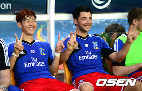 images?q=tbn:ANd9GcQmUGvtPLmvZ-Jv3xgm4u-