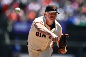 SF Giants ace Logan Webb lashes out at reporter, fans on social media before deleting account