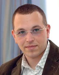 Tobias Glawion ist Chefredakteur des Evangelischen Kirchenfunks ...