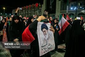 «به وقت وداع» در مراسم بدرقه رهبر شهید انقلاب