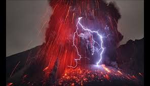 Hasil gambar untuk FOTO-FOTO KORBAN GUNUNG API