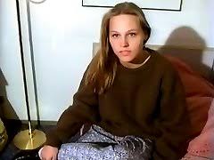 תוצאת תמונה עבור ‪beautiful girl nudist‬‏