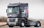 Images correspondant camion renault magnum