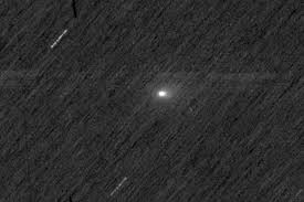 Cometa Interestelar SURPREENDE ao 'Sobreviver' ao Sol! Veja!