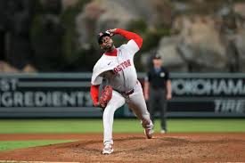 Aroldis Chapman's Yankees Apology: A Calculated Redemption or a PR Stunt?