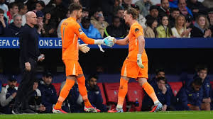 Spurs goalkeeper Antonín Kinsky substituted after Atlético score 3 in 15 minutes