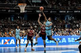 NBB: Brasília Basquete vence com show da defesa e recorde de público