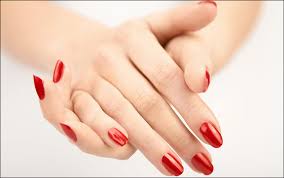 Most Beautiful Pakistani Nails Paints 2015 Fashions.....