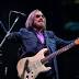 Tom Petty and The Heartbreakers thrill with heartland hits at NJ ...