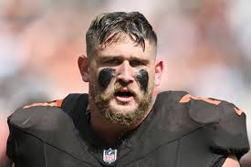 Wyatt Teller Announces He Won’t Be Back With Browns