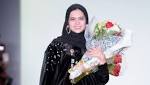 الطابع الإسلامى يخطف الأنظار بمنصة