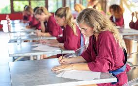 Miss France 2025: Scandale! Manque de Savoir-Vivre Choc Révélé!