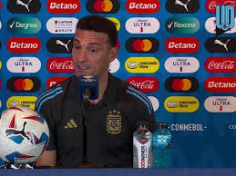 Lionel Scaloni: «Estamos bien, con unas ganas bárbaras, con la ambición intacta»
