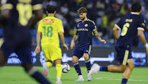 النصر يهدر نقطتين أمام الخليج بالدوري السعودي