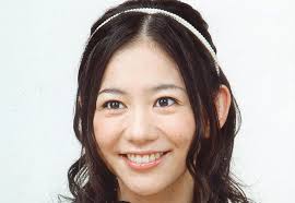 関根麻里、ハワイのアーティストとの再会ショットに反響
