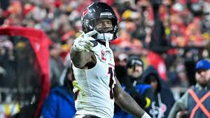 Texans give star WR Nico Collins raise in reworked deal