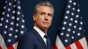 Gavin Newsom Backs Social Media Age Limits for Teens