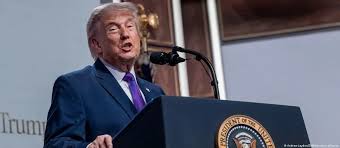 'O Estreito de Ormuz será aberto', diz Trump após 'excelente' conversa com líderes do Oriente Médio