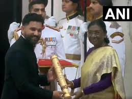 The Golden Voice Honoured: Alka Yagnik Receives Padma Bhushan