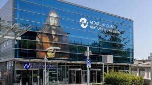 Entwarnung nach "unbestätigter Luftnotlage" am Flughafen Nürnberg — WEB.DE