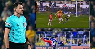 Eski hakemlerden flaş penaltı ve kırmızı kart yorumu! - Fenerbahçe - Gençlerbirliği - Gençlerbirliği Haberleri