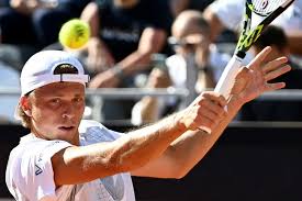Heartbreak at Roland-Garros: Müller in Tears After Injury Forces Retirement vs Tsitsipas