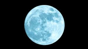 Maggio, due lune piene e due piogge di stelle cadenti: gli imperdibili eventi astronomici