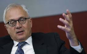 米著名ストラテジスト、米株相場の暴落確率35% 原油急騰で上方修正