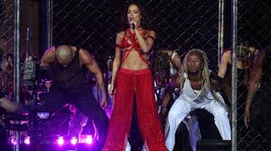 Anitta na abertura da Copa: horário e onde assistir ao vivo show da cantora antes de EUA x Paraguai
