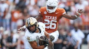 Texas dismisses LB Ty'Anthony Smith for detrimental conduct