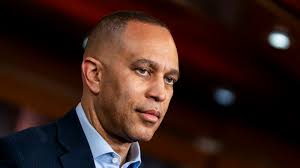 Jeffries warns Florida Republicans after Democrats’ win in Virginia
