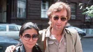 John Lennons Mörder: Bewährungsantrag von Mark David Chapman erneut abgelehnt - Imagen principal del artículo