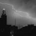 How stormy is Cleveland's typical spring weather?