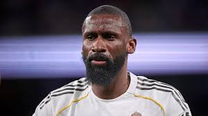 Real Madrid: Neuer Angriff auf Rüdiger! „Muss ich mich entschuldigen, dass er mich am Leben ließ?“