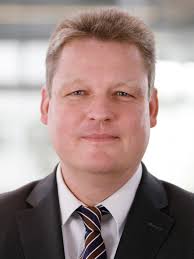 <b>Sven Behrendt</b>, Geschäftsführer der SER eGovernment Europe GmbH - Sven_Behrendt_Portrait_aktuell15x20