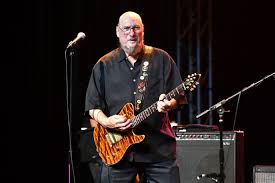 Steve Cropper, Guitarist for Booker T. & the MG’s, Otis Redding, Dies at 84