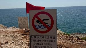 Rote Flagge: Badeverbot an zwei beliebten Stränden in Kroatien