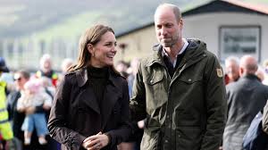Prince Harry introduced Meghan Markle to William and claims he had two word X-rated reply - aol.co.uk