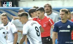 La Liga pode ter entrevistas com árbitros após os jogos, diz jornal