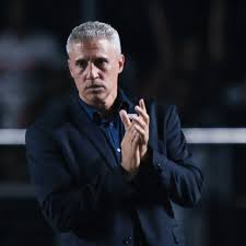 Jornal argentino coloca Crespo como ‘principal candidato’ a substituir Gallardo no River Plate