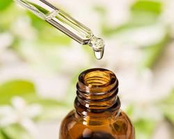 Tea tree oil for eczema