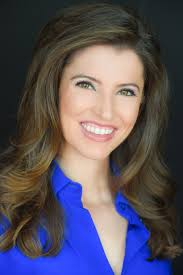 CHICAGO (CBS) — Erin Kennedy has been named co-anchor of CBS 2 Chicago&#39;s weekday morning (4:30-7:00 a.m.) newscasts. She will join Kris Gutierrez behind the ... - erin-kennedy