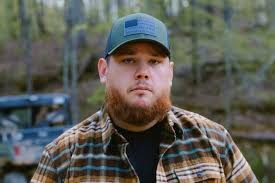 Luke Combs’ ‘Twister’ Track ‘Ain’t No Love in Oklahoma’ Spins to No. 1 on 
Country Airplay Chart